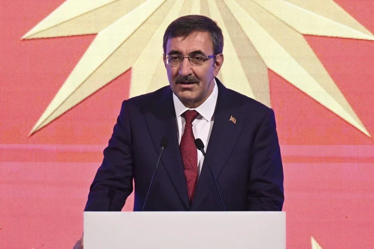 Cevdet Yılmaz: Cənubi Asiya ölkələri istehsal böhranı ilə üz-üzədir