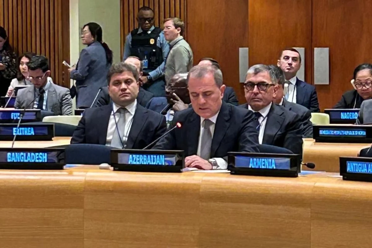 Ceyhun Bayramov: Azərbaycan Orta Dəhlizin davamlı modernləşdirilməsi üçün etibarlı mərkəzdir Ceyhun Bayramov: Azərbaycan Orta Dəhlizin davamlı modernləşdirilməsi üçün etibarlı mərkəzdir