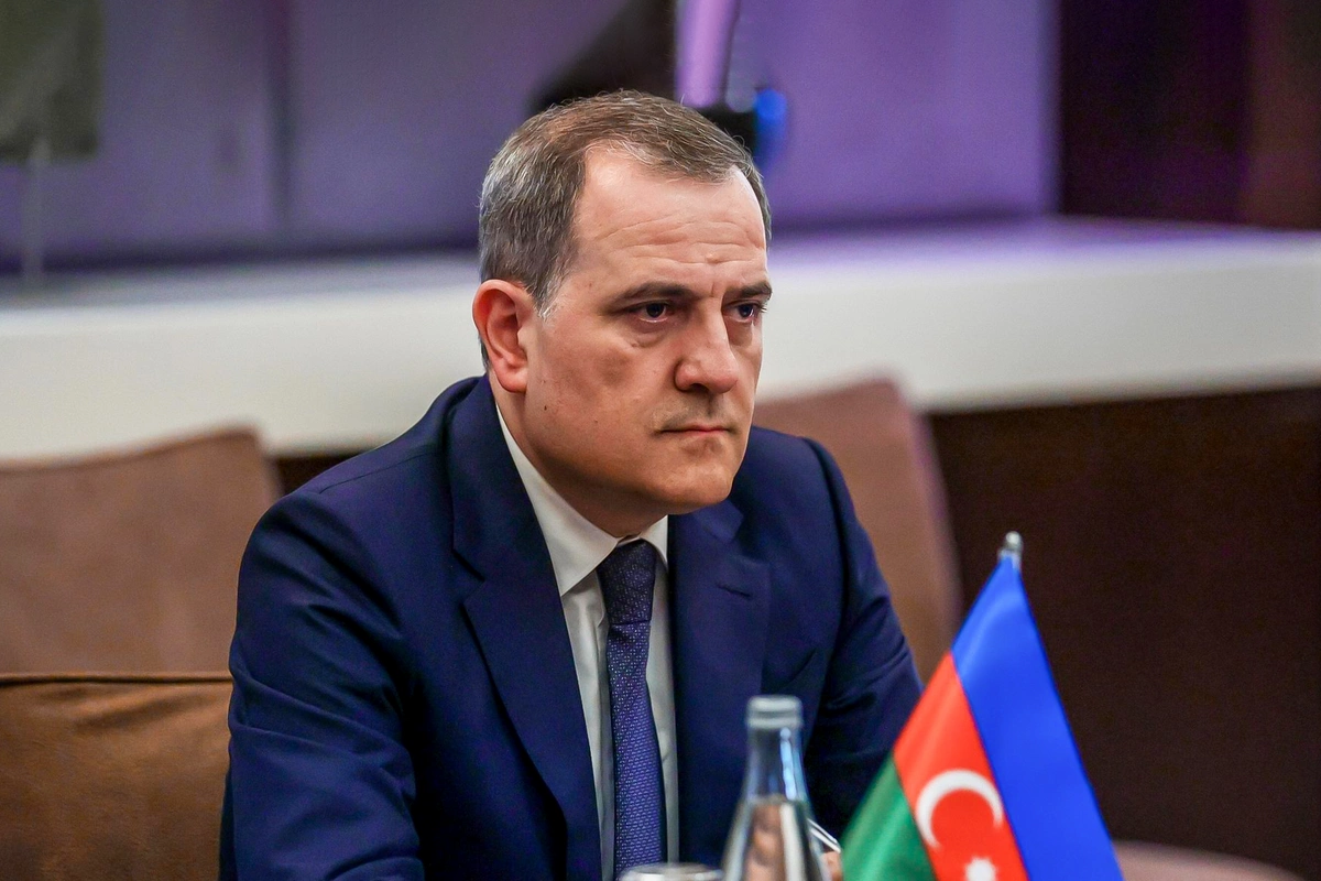 Ceyhun Bayramov dünya iqtisadi liderlərinin qeyri-rəsmi naharında iştirak edib Ceyhun Bayramov dünya iqtisadi liderlərinin qeyri-rəsmi naharında iştirak edib