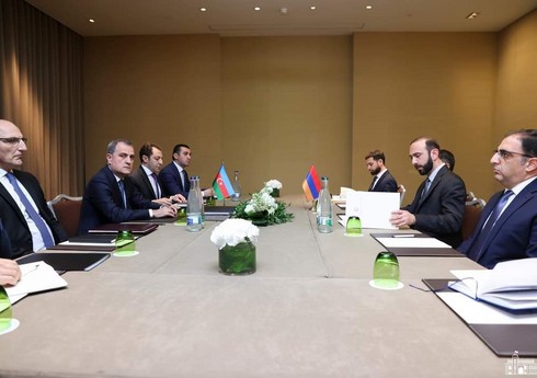 Ceyhun Bayramov Ermənistan silahlı qüvvələrinin Azərbaycandan çıxarılmasının zəruriliyini vurğulayıb