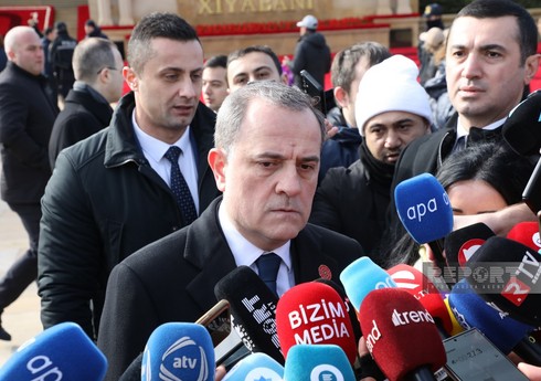 Ceyhun Bayramov: Konstitusiyada dəyişikliklərlə bağlı Ermənistandan əməli addımlar gözləyirik