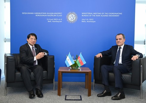 Ceyhun Bayramov nikaraqualı həmkarı ilə görüşüb Ceyhun Bayramov nikaraqualı həmkarı ilə görüşüb