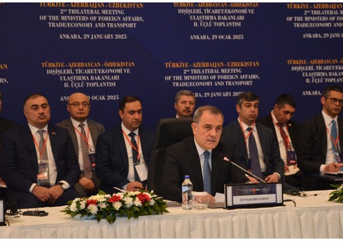 Ceyhun Bayramov: Orta Dəhlizin inkişafı əməkdaşlığın daha da genişləndirilməsi üçün əlavə imkanlar yaradır Ceyhun Bayramov: Orta Dəhlizin inkişafı əməkdaşlığın daha da genişləndirilməsi üçün əlavə imkanlar yaradır
