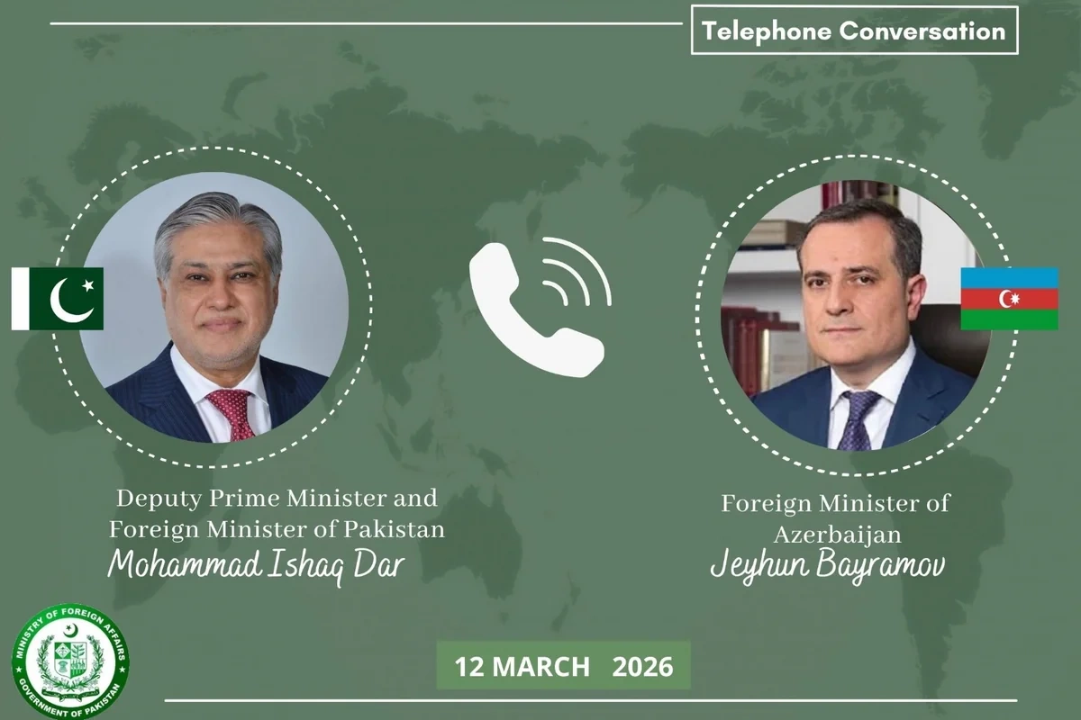 Ceyhun Bayramov pakistanlı həmkarı ilə regiondakı prosesləri müzakirə edib