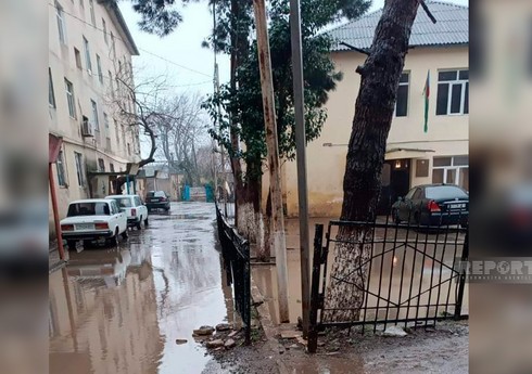 Cəlilabadda intensiv yağış fəsadlar törədib