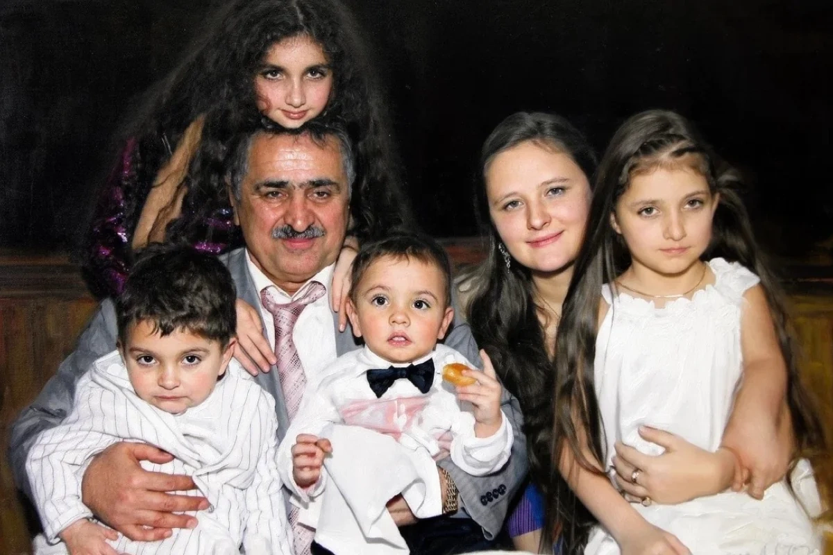 Dağıstanın keçmiş vitse-premyerinin dul arvadı bıçaqlanaraq öldürüldü Dağıstanın keçmiş vitse-premyerinin dul arvadı bıçaqlanaraq öldürüldü