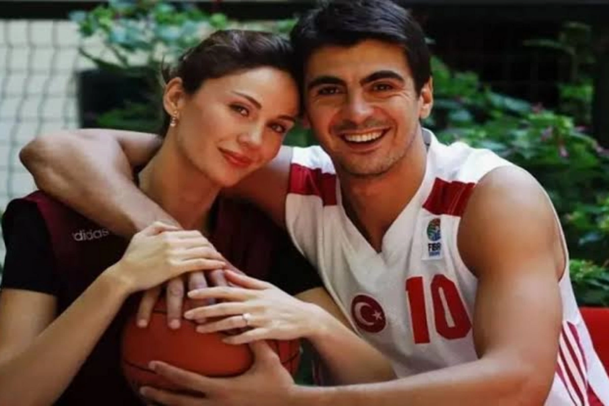 Demet Şenerlə İbrahim Kutluayın 8 illik küslülüyü bitdi