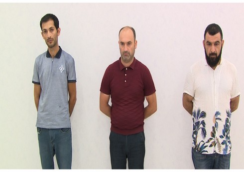 DİN və AQTA birgə tədbir keçirib, spirtli içkilər hazırlayan şəxslər saxlanılıb DİN və AQTA birgə tədbir keçirib, spirtli içkilər hazırlayan şəxslər saxlanılıb