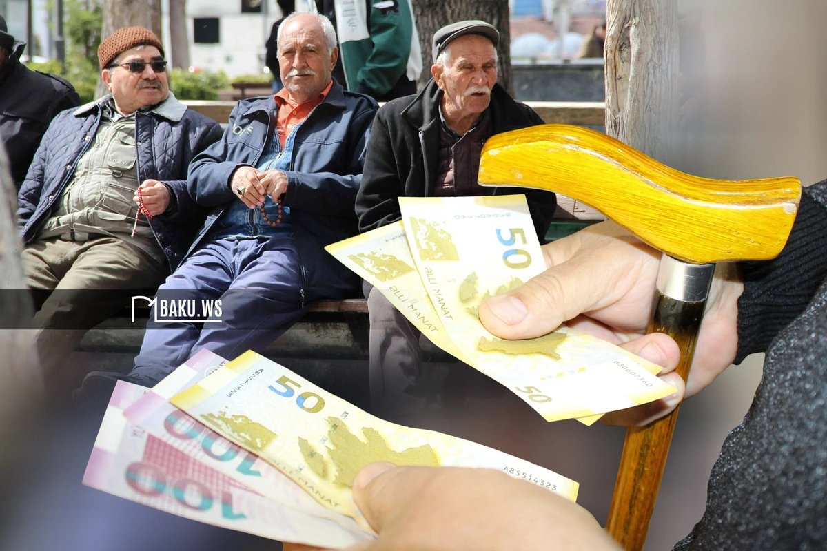 Əhaliyə SEVİNDİRİCİ XƏBƏR - Bütün növ əmək pensiyaları artacaq Əhaliyə SEVİNDİRİCİ XƏBƏR - Bütün növ əmək pensiyaları artacaq