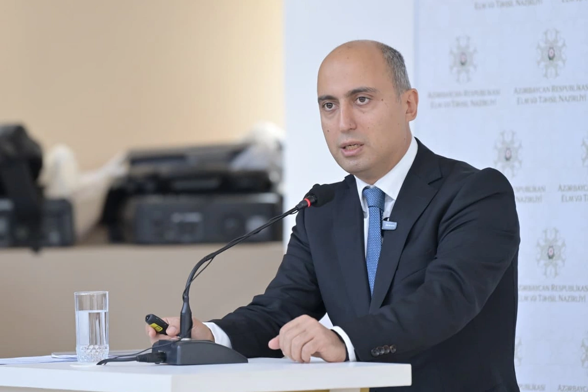 Emin Əmrullayev: Artıq bütün müəllimlər sertifikasiyadan keçib