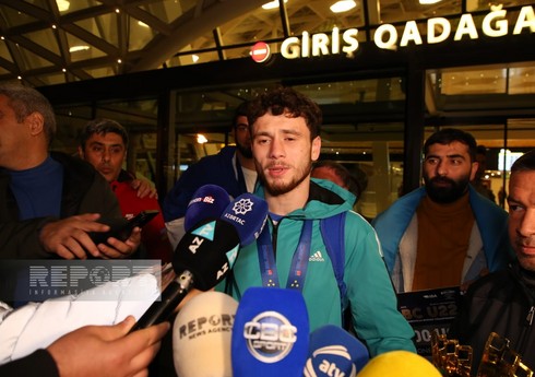 Erməni idmançıya qalib gələn boksçumuz: “Rinqdə yalnız qələbə qazanmağı düşünürdüm”