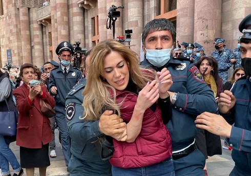 Ermənilər yenə küçələrə axışacaqlar