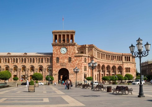 Ermənistandan sığınacaq istəyən İran vətəndaşlarının sayı artıb Ermənistandan sığınacaq istəyən İran vətəndaşlarının sayı artıb