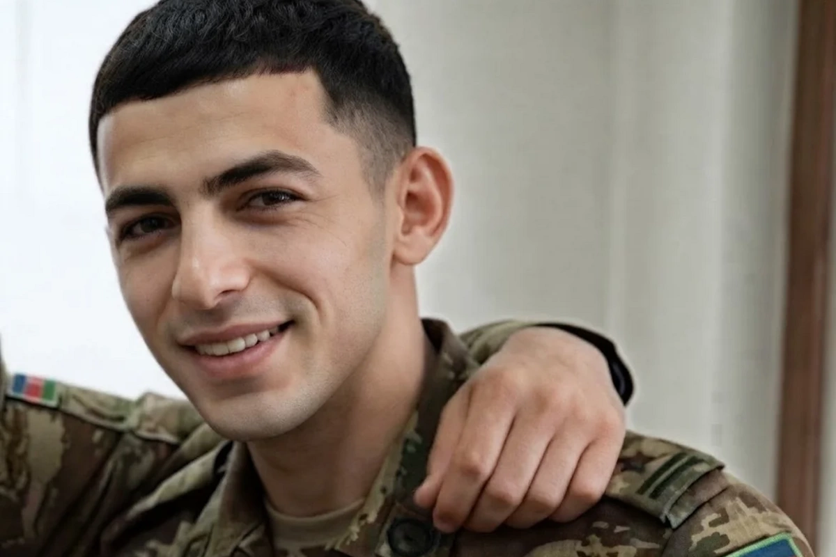Əsgərlikdən yeni qayıdan gəncin qanını tökdülər