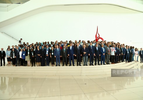 ETF iştirakçıları Bakıda şəffaflıq üzrə milli hesabatların təqdim olunması məsələlərini müzakirə ediblər ETF iştirakçıları Bakıda şəffaflıq üzrə milli hesabatların təqdim olunması məsələlərini müzakirə ediblər