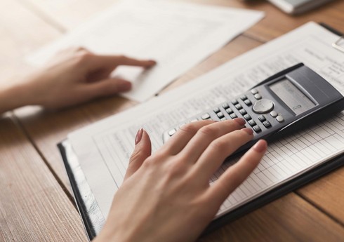 “Fitch Solutions” Azərbaycanda inflyasiyanın 9,5 %-ə enəcəyini proqnozlaşdırır “Fitch Solutions” Azərbaycanda inflyasiyanın 9,5 %-ə enəcəyini proqnozlaşdırır