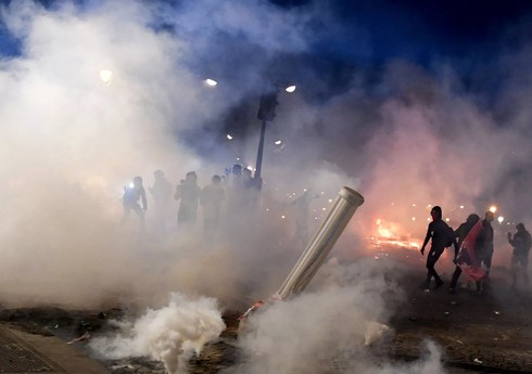 Fransa paytaxtında polis nümayişçilərə qarşı gözyaşardıcı qazdan istifadə edib