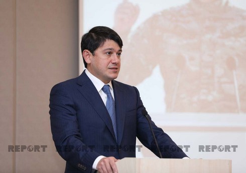 Fuad Muradov Polşa Seyminin Komissiya sədri ilə görüşüb