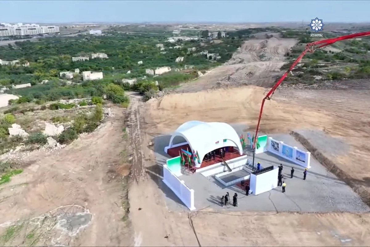 Füzuli məscidinin təməli qoyulub Füzuli məscidinin təməli qoyulub