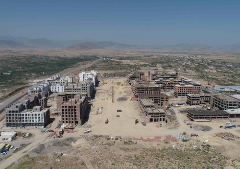 Füzulidəki ikinci yaşayış kompleksində 2 300-ə yaxın insan yaşaya biləcək Füzulidəki ikinci yaşayış kompleksində 2 300-ə yaxın insan yaşaya biləcək