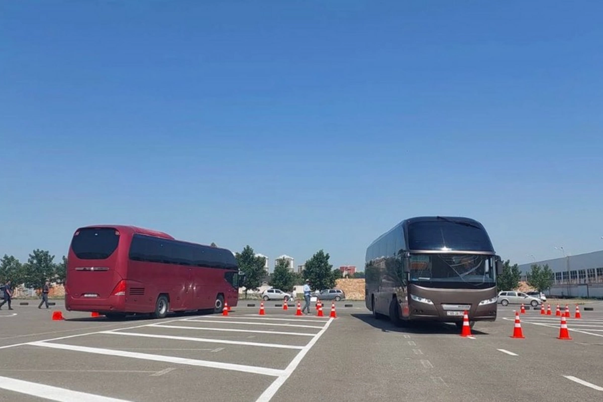 Gəncədə ictimai nəqliyyatda çalışmaq istəyən sürücülərin qiymətləndirilməsi aparılır
