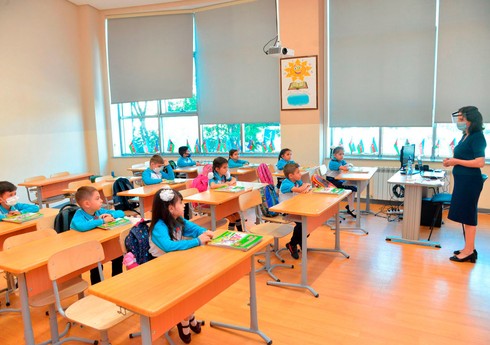 Gələn həftə şagirdlərin elektron yerdəyişməsi dayandırılır Gələn həftə şagirdlərin elektron yerdəyişməsi dayandırılır
