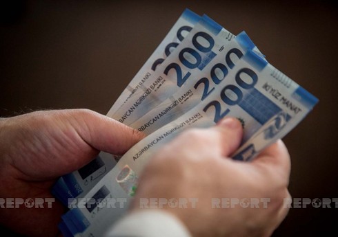 Gömrük Komitəsinin sabiq vəzifəli şəxsinin rüşvəti necə aldığı məlum olub