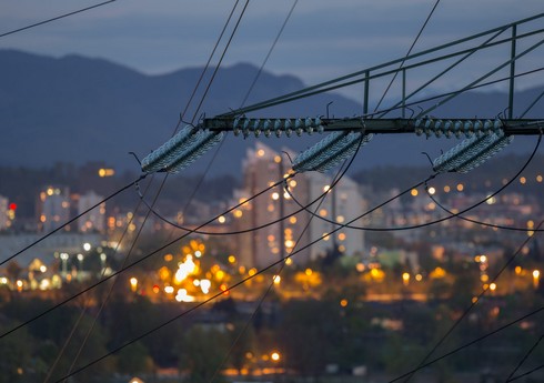 Gəncədə külək şəhərin elektrik təsərrüfatına ziyan vurub Gəncədə külək şəhərin elektrik təsərrüfatına ziyan vurub