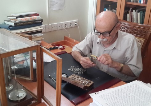 Görkəmli alim-numizmat Əli Rəcəbli vəfat edib