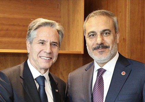 Hakan Fidan Antoni Blinkenlə Azərbaycan-Ermənistan arasında normallaşma prosesini müzakirə edib Hakan Fidan Antoni Blinkenlə Azərbaycan-Ermənistan arasında normallaşma prosesini müzakirə edib
