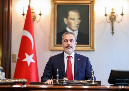 Hakan Fidan Blinkenlə Azərbaycan və Ermənistan arasında münasibətlərin normallaşmasını müzakirə edib Hakan Fidan Blinkenlə Azərbaycan və Ermənistan arasında münasibətlərin normallaşmasını müzakirə edib