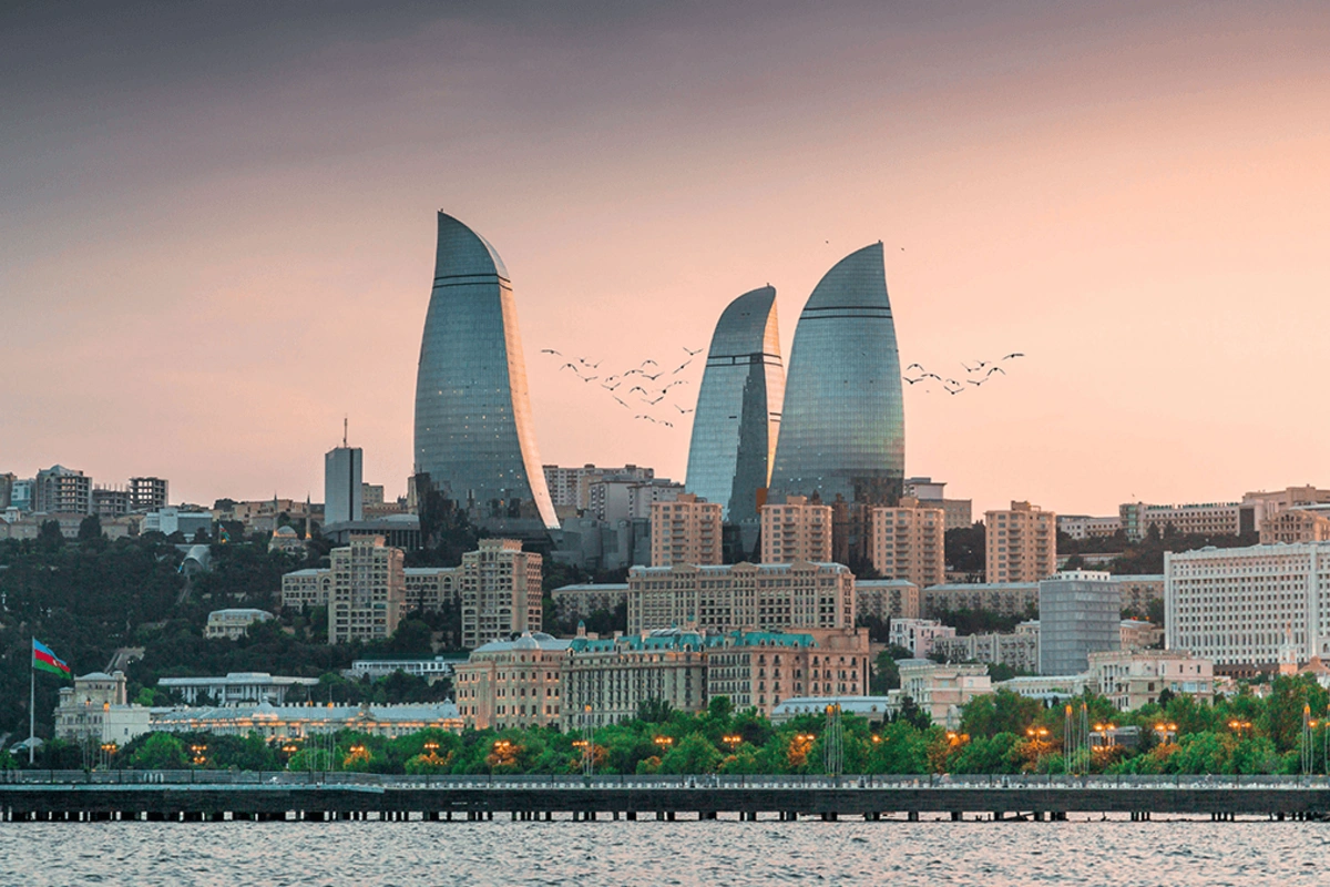 Hava kəskin dəyişir: Temperatur 8 dərəcəyədək enəcək, yağış və sel təhlükəsi var