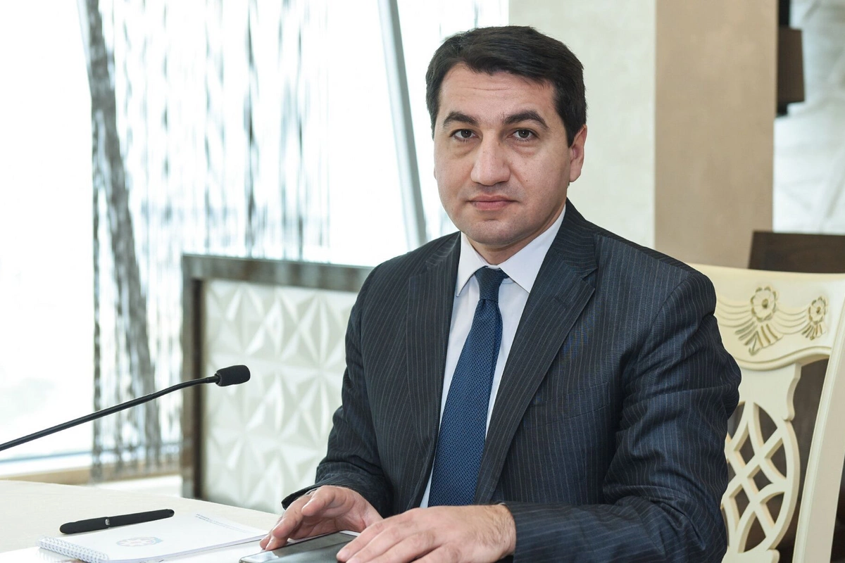 Hikmət Hacıyev: Aİ-Azərbaycan tərəfdaşlığı strateji əhəmiyyət daşıyır Hikmət Hacıyev: Aİ-Azərbaycan tərəfdaşlığı strateji əhəmiyyət daşıyır