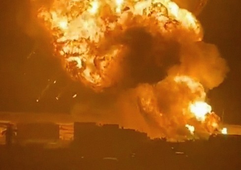 Hindistanda kimyəvi zavodda partlayış olub, ölənlər və yaralılar var Hindistanda kimyəvi zavodda partlayış olub, ölənlər və yaralılar var