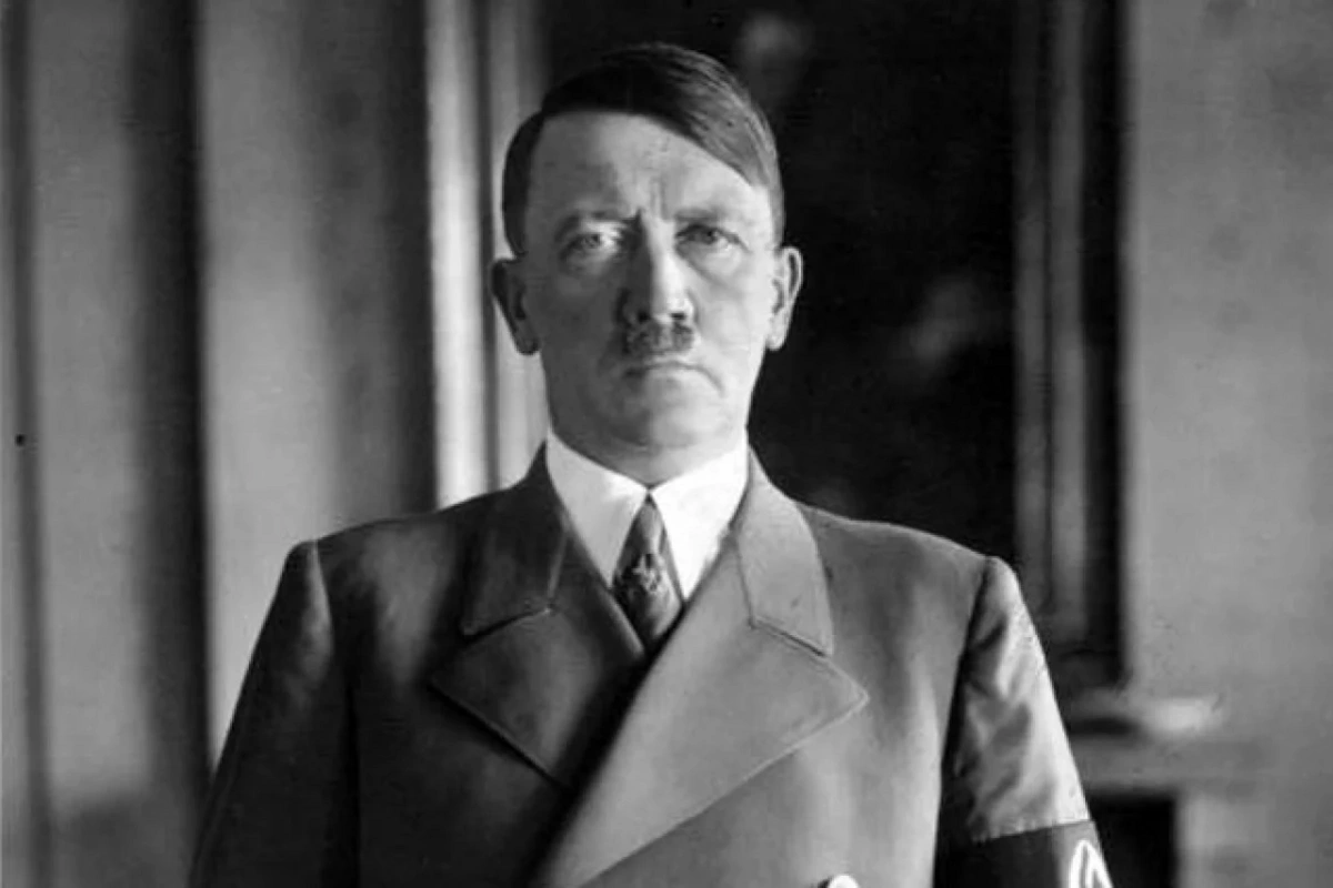 Hitlerin ölümü ilə bağlı həqiqət ortaya çıxdı Hitlerin ölümü ilə bağlı həqiqət ortaya çıxdı