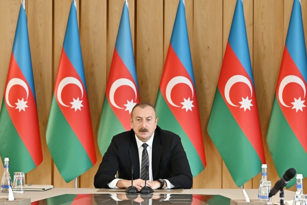 İlham Əliyev: İlham Əliyev: