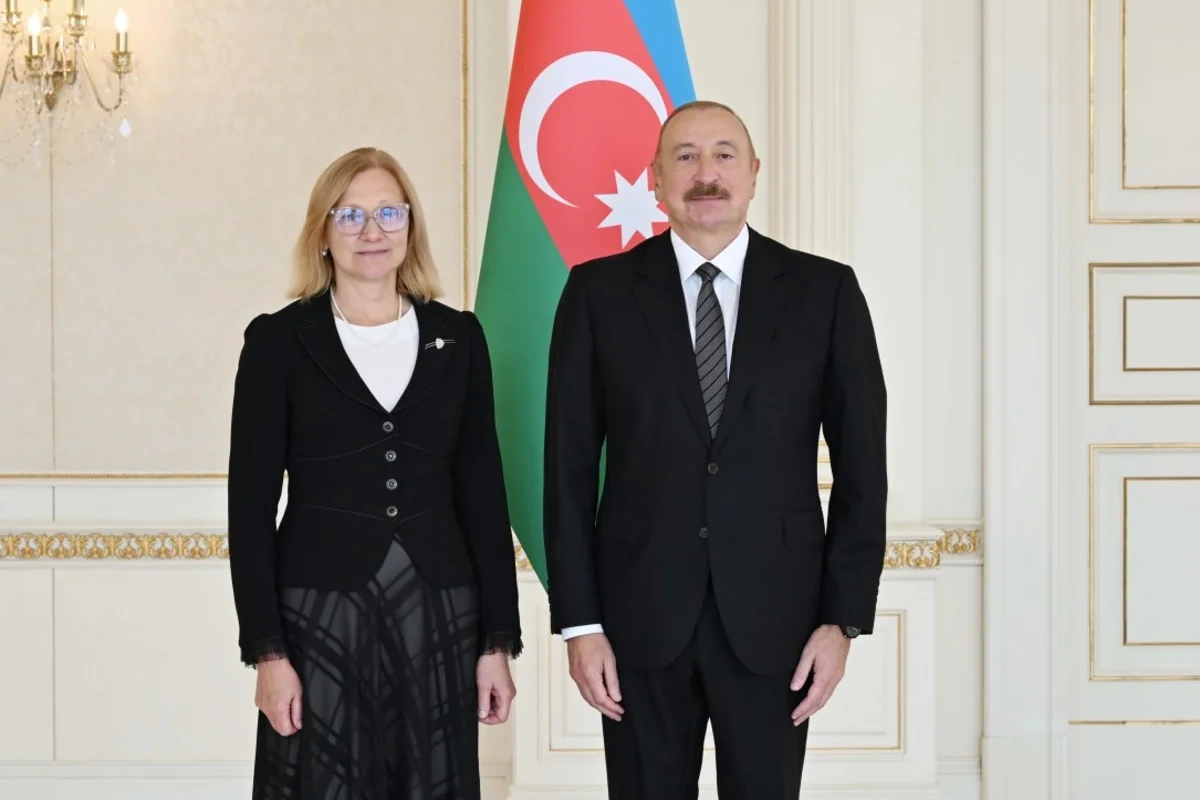 İlham Əliyev Estoniyanın Azərbaycanda yeni təyin olunmuş səfirini qəbul edib İlham Əliyev Estoniyanın Azərbaycanda yeni təyin olunmuş səfirini qəbul edib