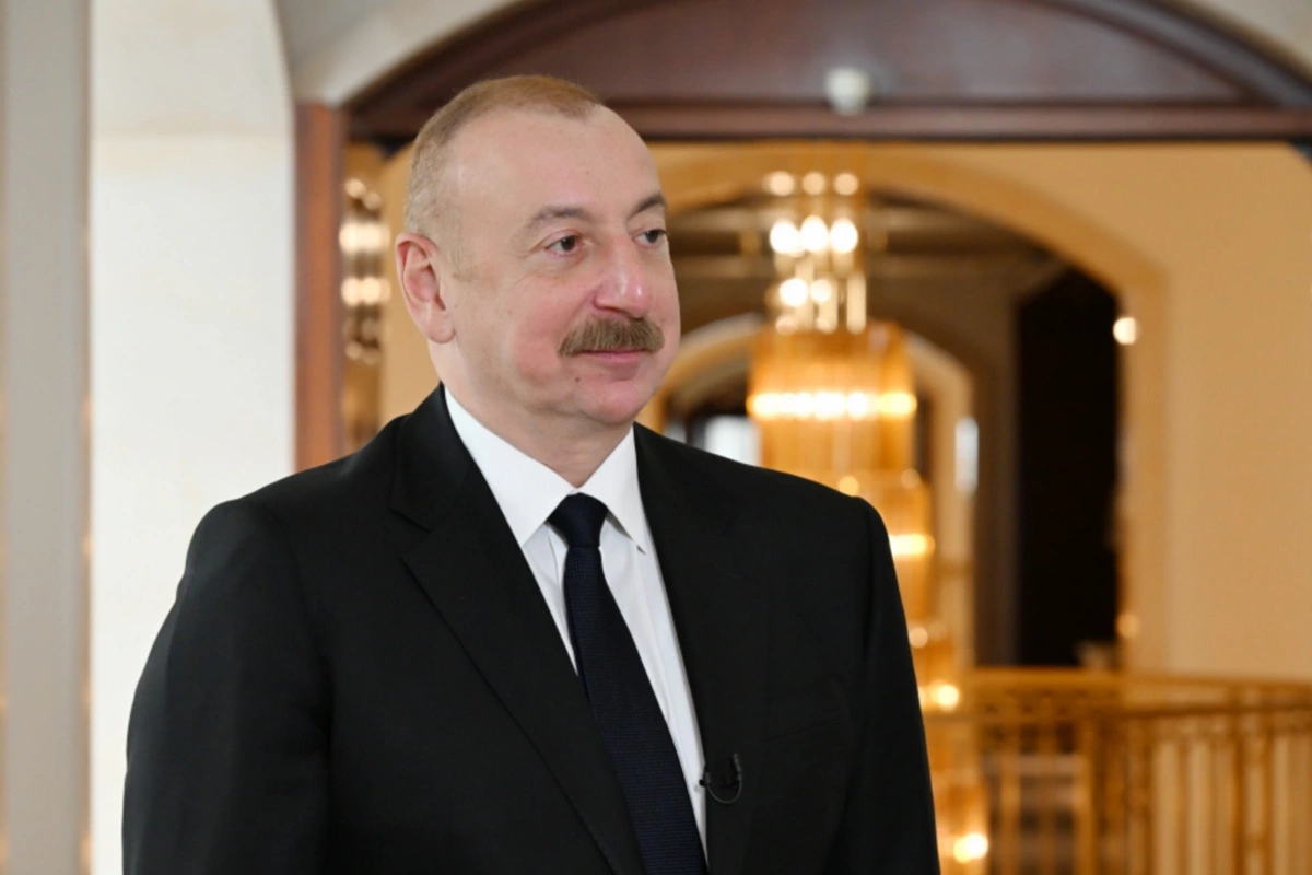 İlham Əliyev Misirdə Macarıstan və Niderlandın baş nazirləri ilə görüşüb