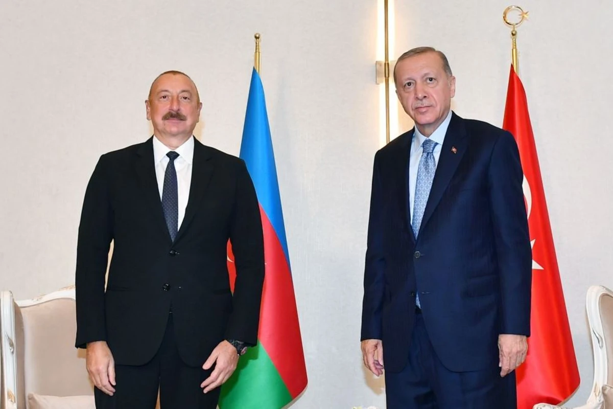İlham Əliyev və Rəcəb Tayyib Ərdoğan arasında telefon danışığı olub İlham Əliyev və Rəcəb Tayyib Ərdoğan arasında telefon danışığı olub