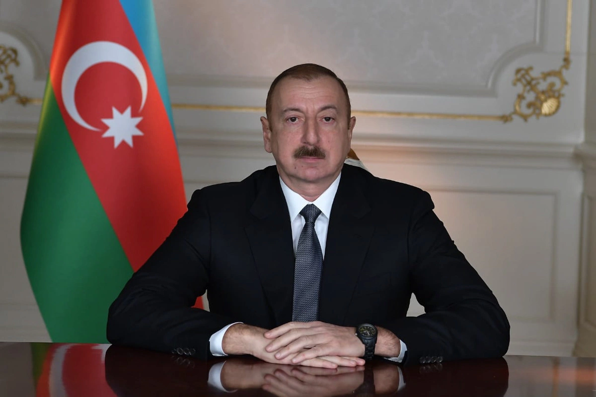İlham Əliyevin sosial şəbəkə hesablarında Gürcüstan Prezidenti ilə görüşdən görüntülər paylaşılıb İlham Əliyevin sosial şəbəkə hesablarında Gürcüstan Prezidenti ilə görüşdən görüntülər paylaşılıb