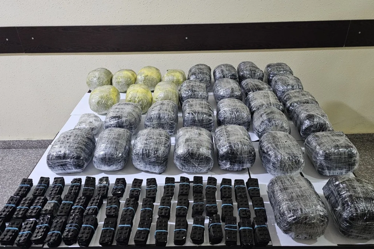 İrandan Azərbaycana 35 kiloqram narkotikin keçirilməsinin qarşısı alınıb İrandan Azərbaycana 35 kiloqram narkotikin keçirilməsinin qarşısı alınıb