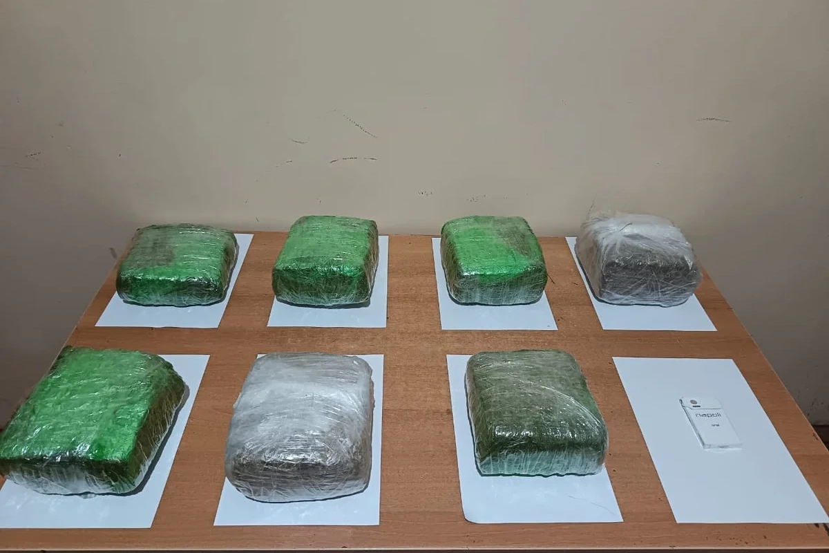 İrandan Azərbaycana 8 kiloqrama yaxın narkotikin keçirilməsinin qarşısı alınıb