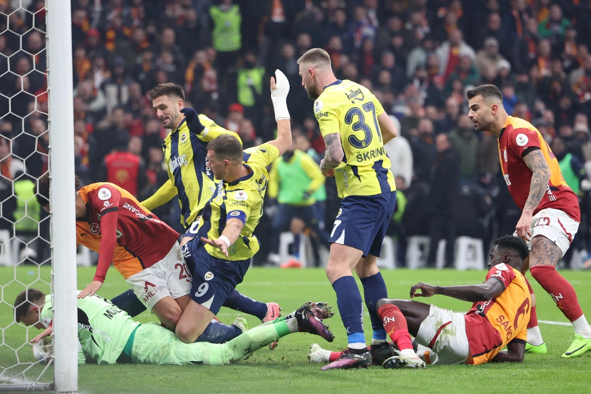 İstanbul derbisinda qalib müəyyənləşmədi