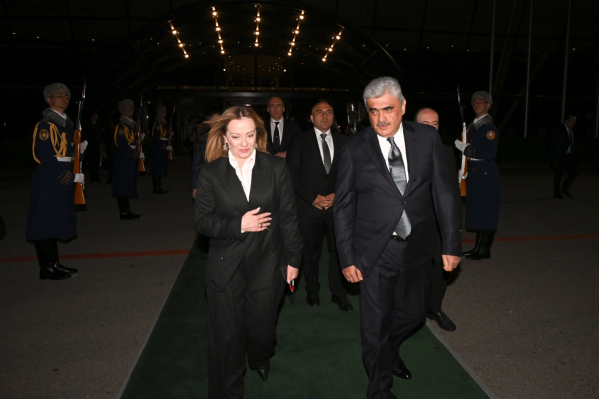 İtaliya Nazirlər Şurasının sədri Ciorcia Meloninin Azərbaycana səfəri başa çatıb İtaliya Nazirlər Şurasının sədri Ciorcia Meloninin Azərbaycana səfəri başa çatıb