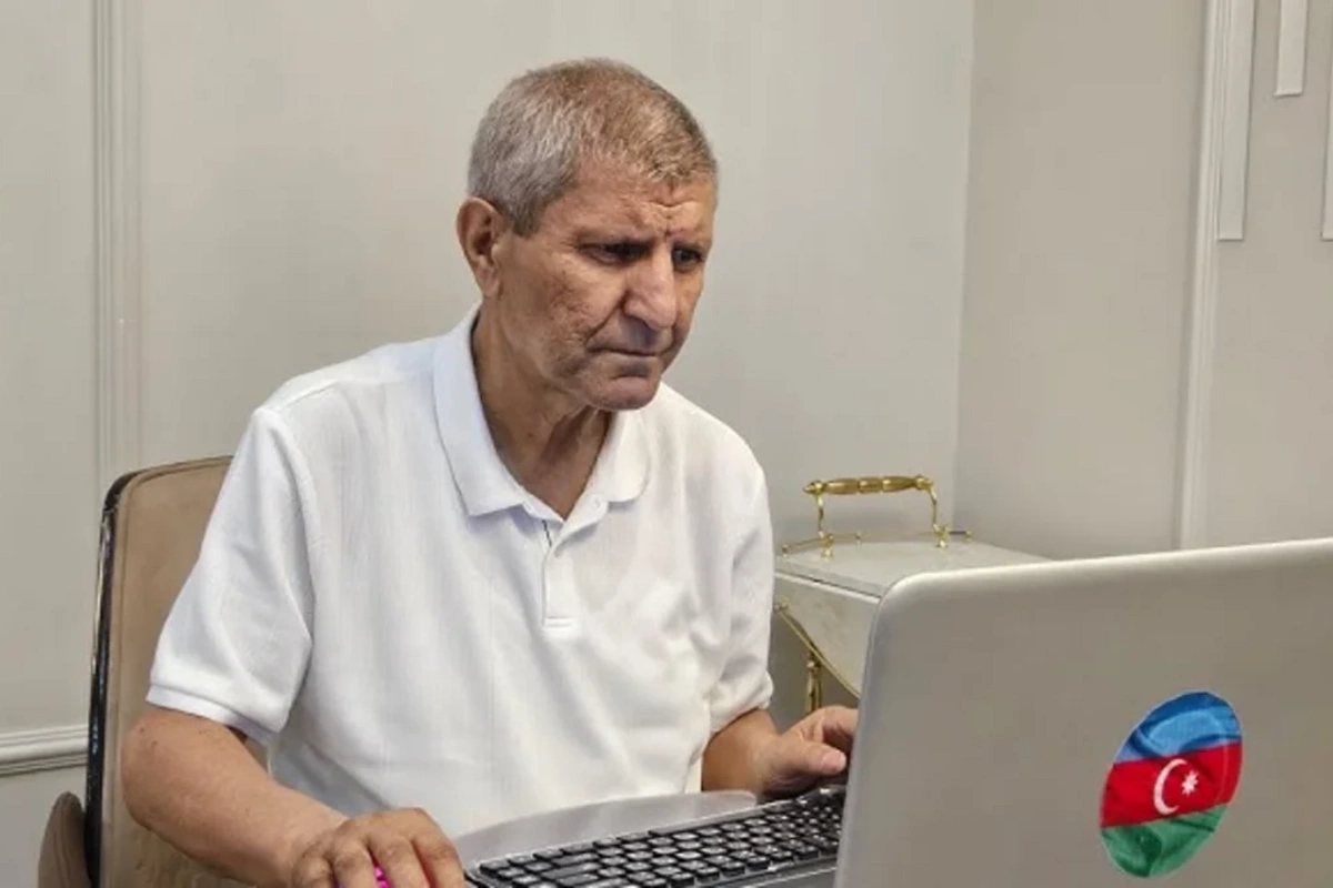 Jurnalist Əvəz Zeynallı vəfat etdi