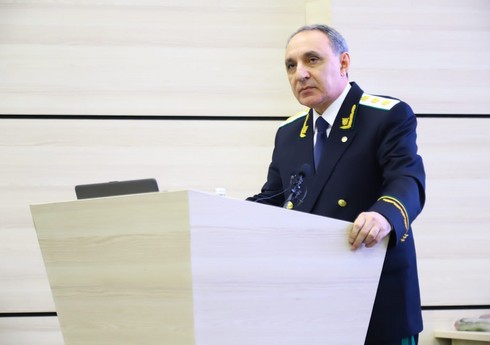 Kamran Əliyev: 