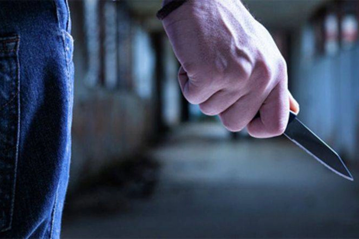 Keçmiş qayınatasını öldürüb, avtomobillə üstündən keçdi, qayınanasını bıçaqladı - TƏFƏRRÜAT