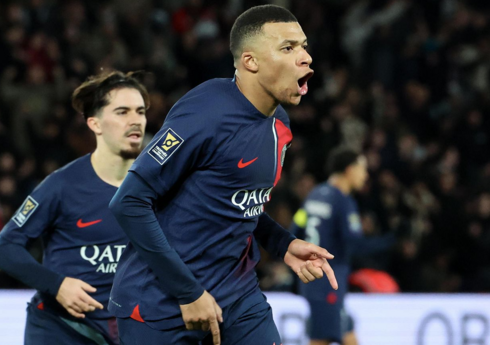 Kilian Mbappe PSJ-də yeni nailiyyətə imza atıb Kilian Mbappe PSJ-də yeni nailiyyətə imza atıb