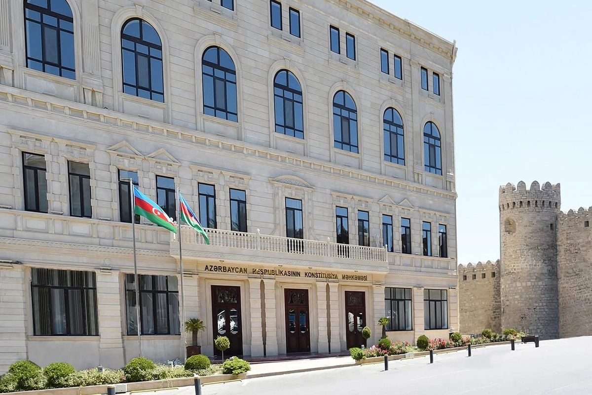 Konstitusiya Məhkəməsi kassasiya şikayətlərinin müddətinin optimallaşdırılmasını parlamentə tövsiyə edib Konstitusiya Məhkəməsi kassasiya şikayətlərinin müddətinin optimallaşdırılmasını parlamentə tövsiyə edib