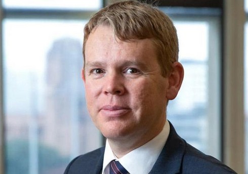 Kris Hipkins Yeni Zelandiyanın 41-ci Baş naziri seçilib Kris Hipkins Yeni Zelandiyanın 41-ci Baş naziri seçilib